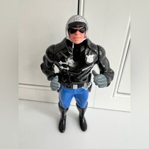 Kenner Terminator 2 Blaster T-1000 Police Officer Action Figure T2 vintage 1991